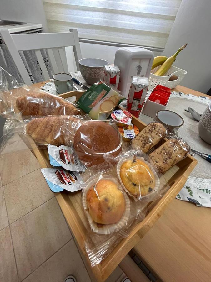 Amicka B&B Алгеро Екстериор снимка