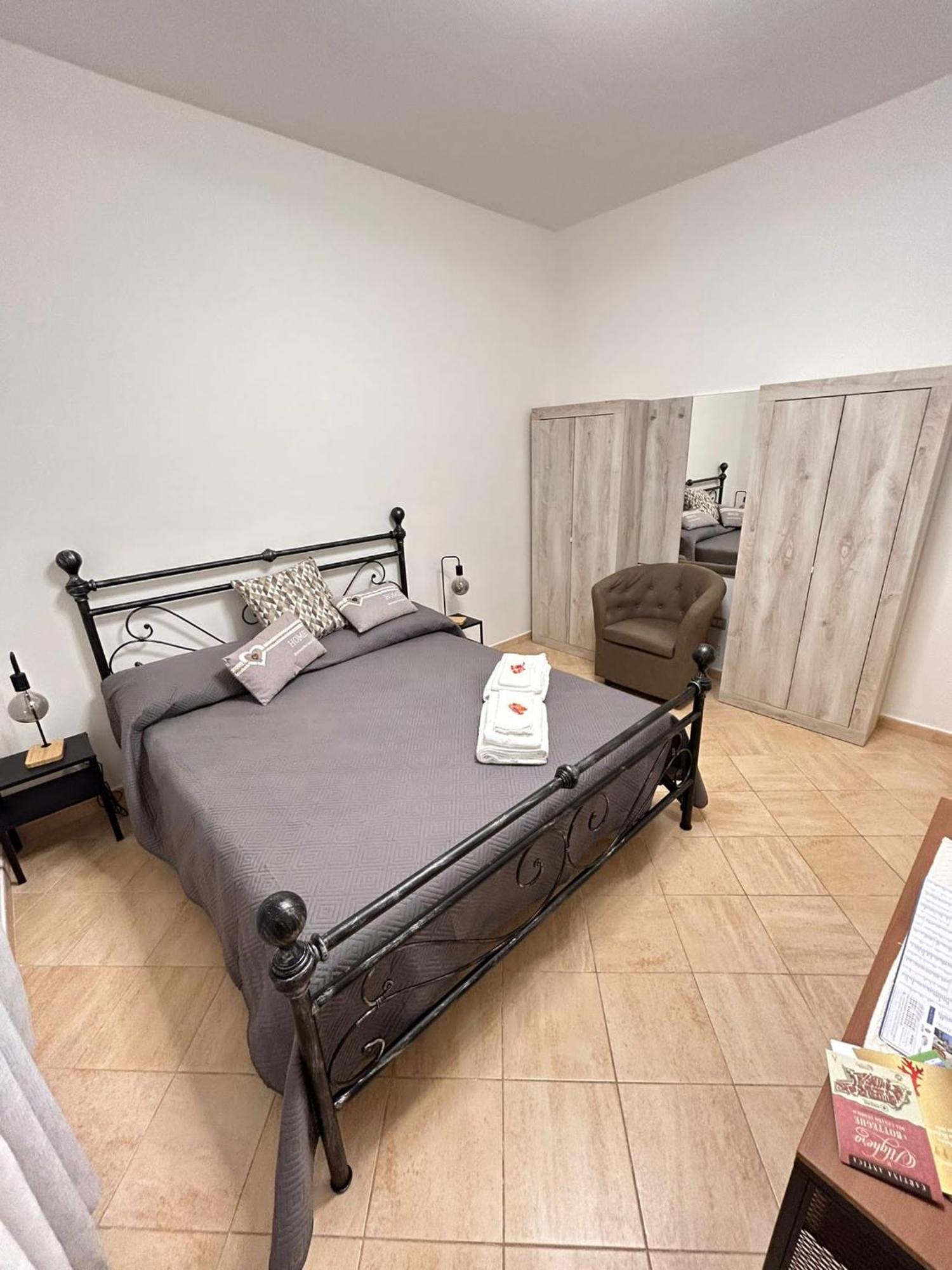 Amicka B&B Алгеро Екстериор снимка