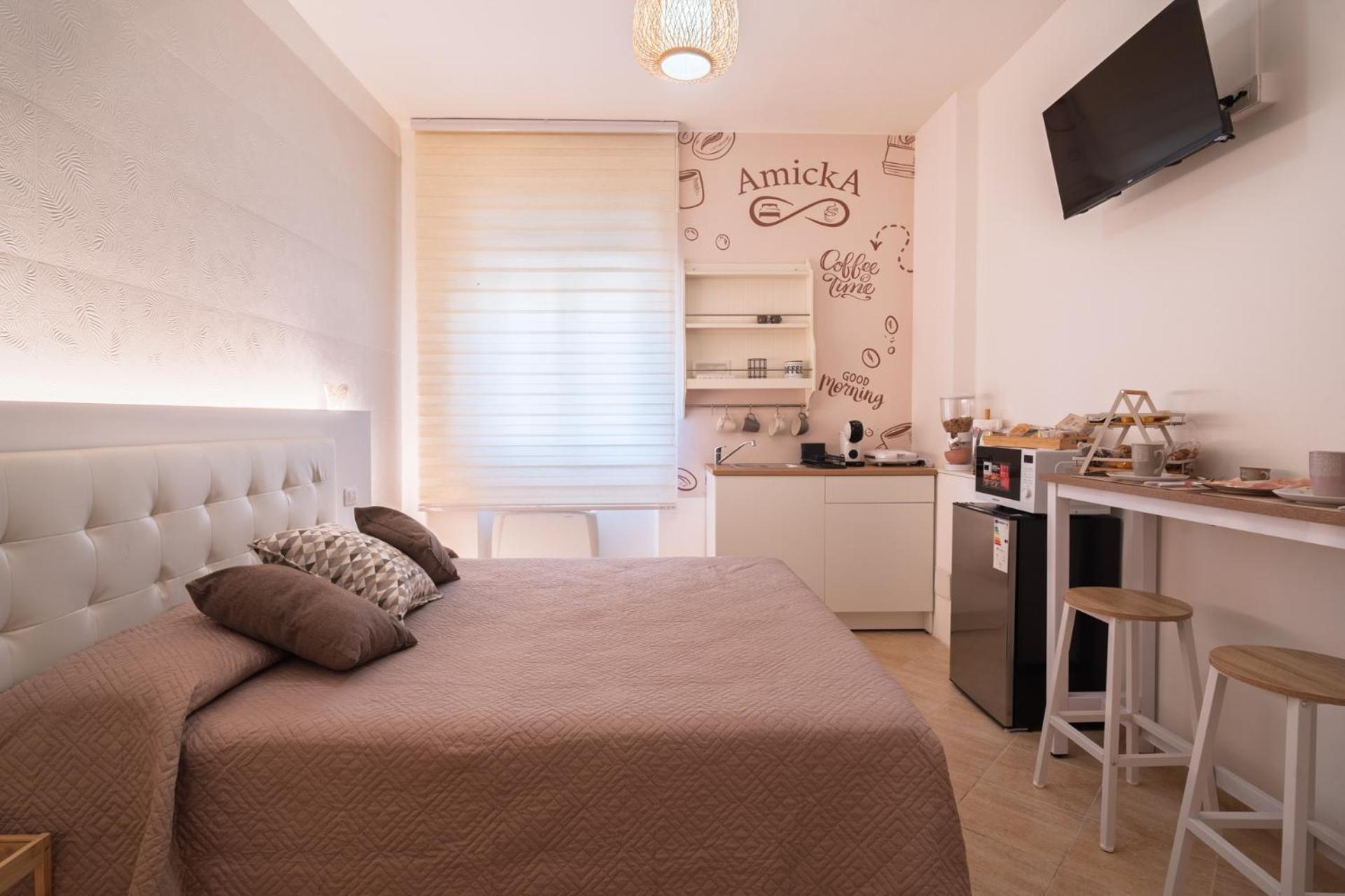 Amicka B&B Алгеро Екстериор снимка