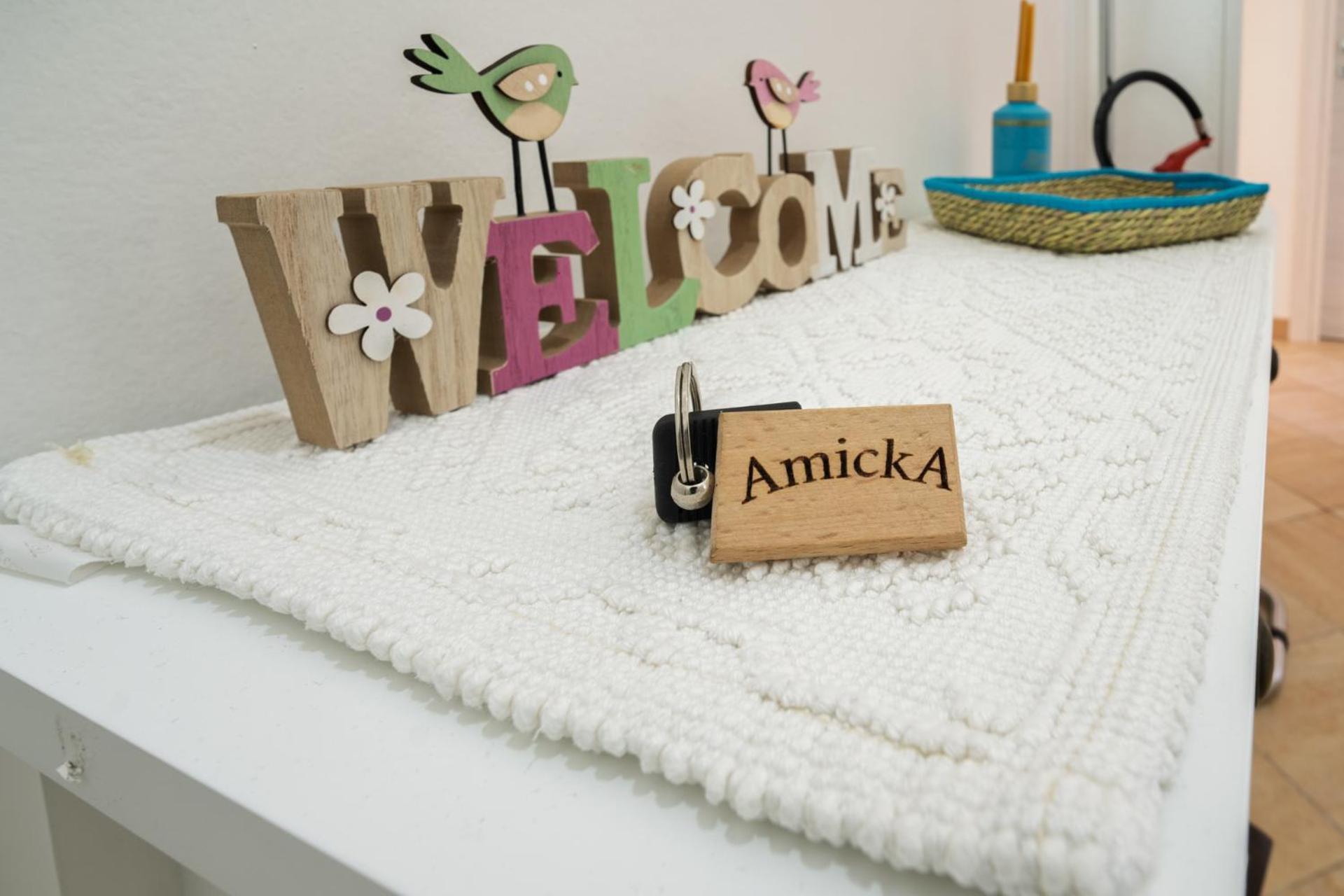 Amicka B&B Алгеро Екстериор снимка